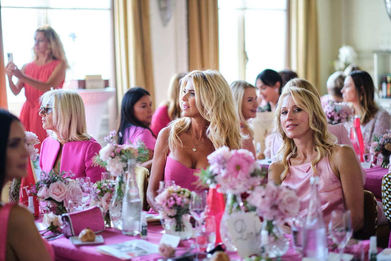 Women of Monaco photo 5